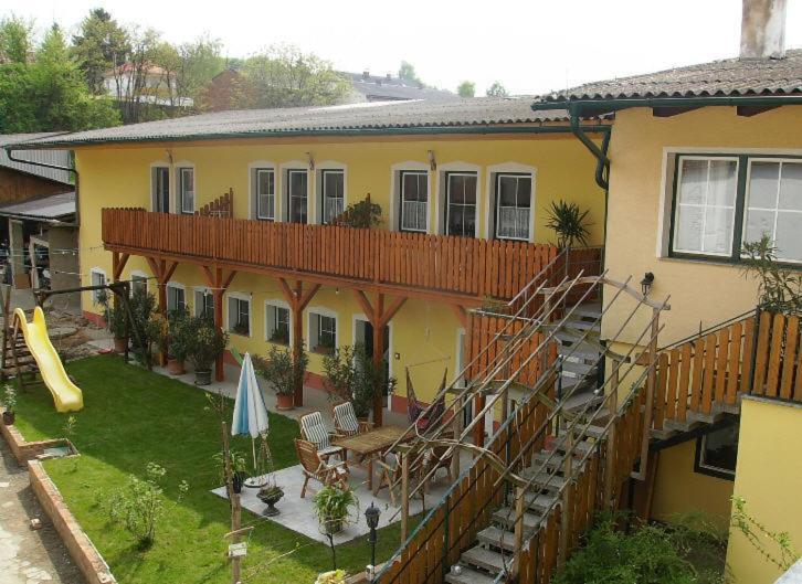 Hotel Weingut Zur Schlafmuetze Herrnbaumgarten Exteriér fotografie