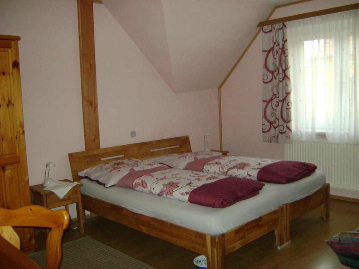 Hotel Weingut Zur Schlafmuetze Herrnbaumgarten Exteriér fotografie